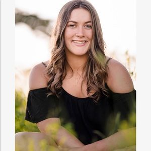 Meet your Posher, Olivia